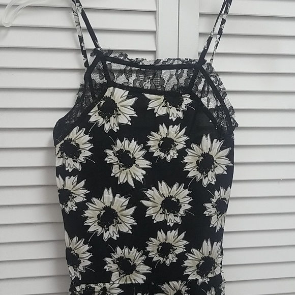Womens floral sundress - Picture 3 of 7